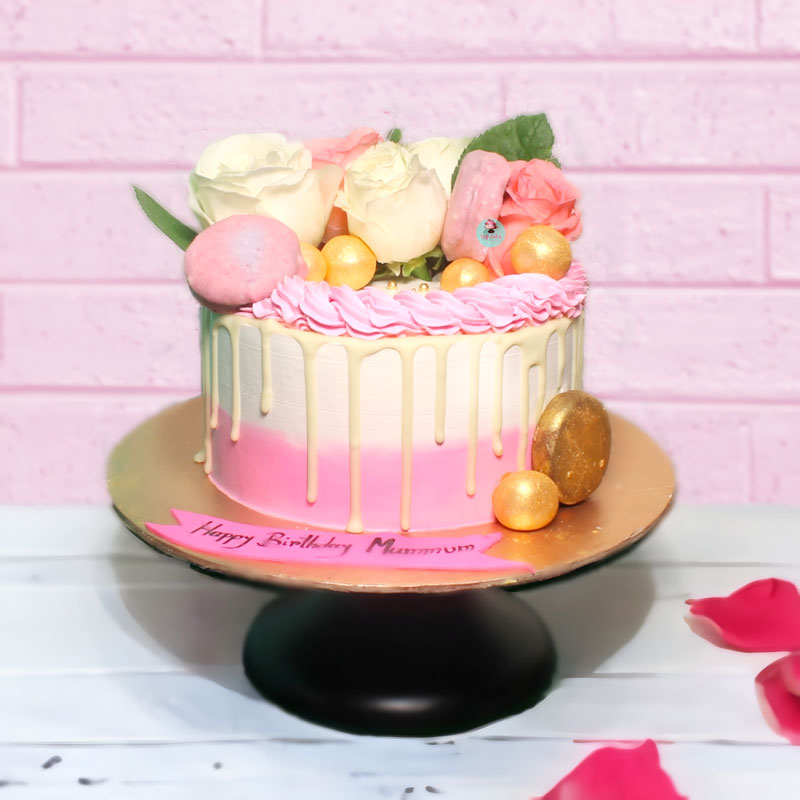 Blushing-Pink-Rose-Cake
